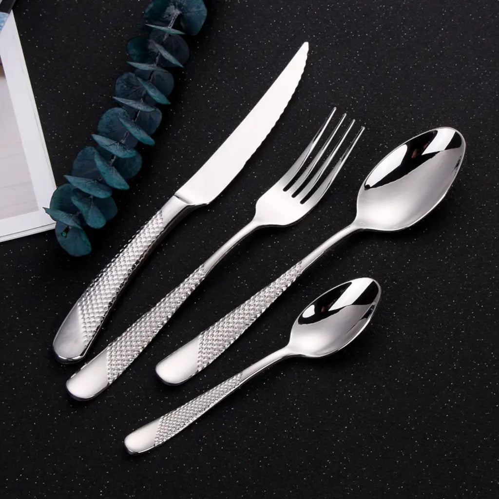 Luxury Western Stainless Steel Silverware Set (24 Piece Set)