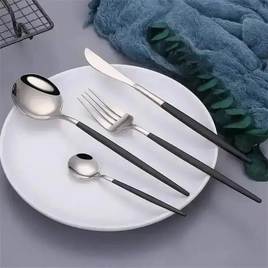 Classic Portuguese (Duas Cores) Flatware Set (24 Piece Set)