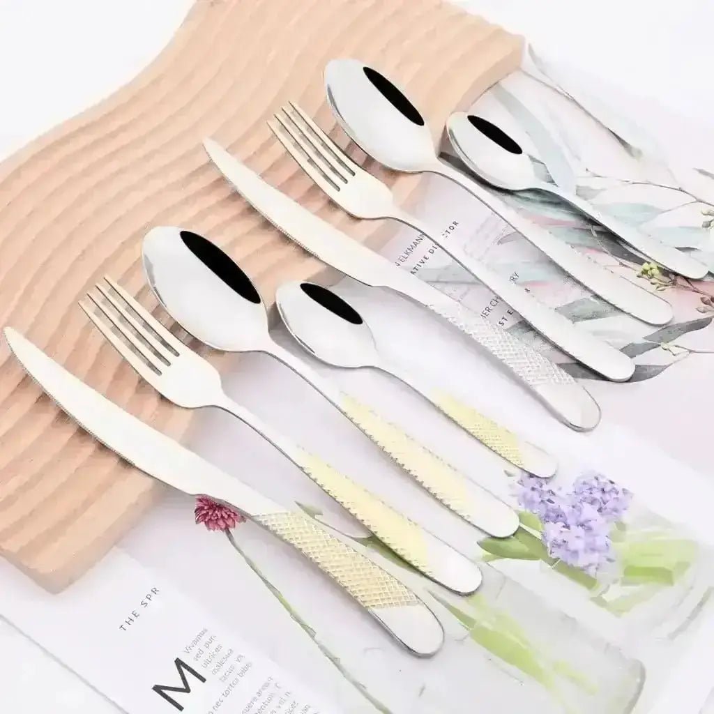 Luxury Western Stainless Steel Silverware Set (24 Piece Set)